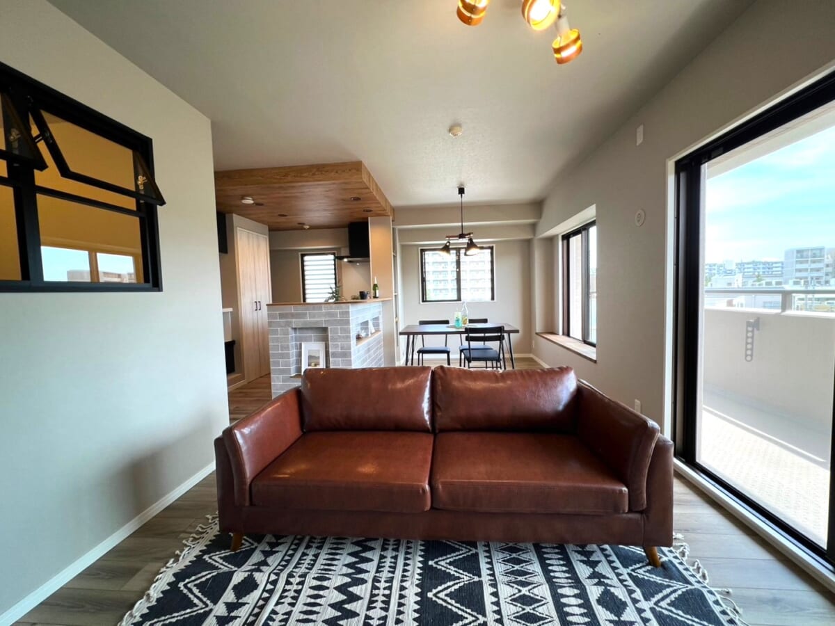 ユニライフ千里中央Ⅱ