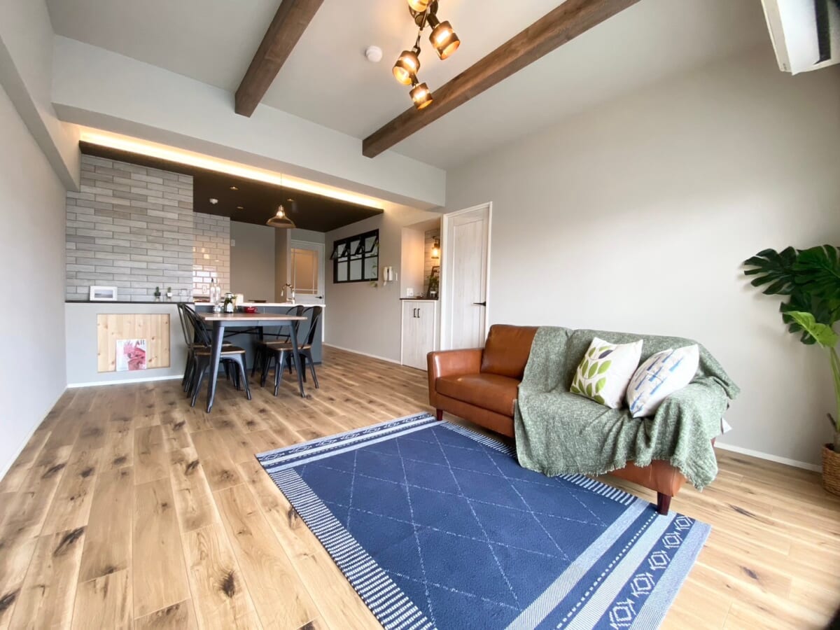 ローレルハイツ北天満２号棟