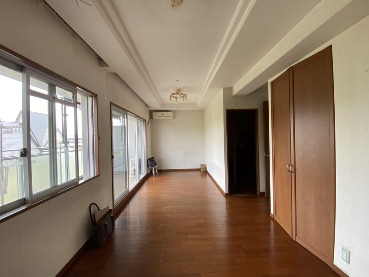 コージースクエア大和八木